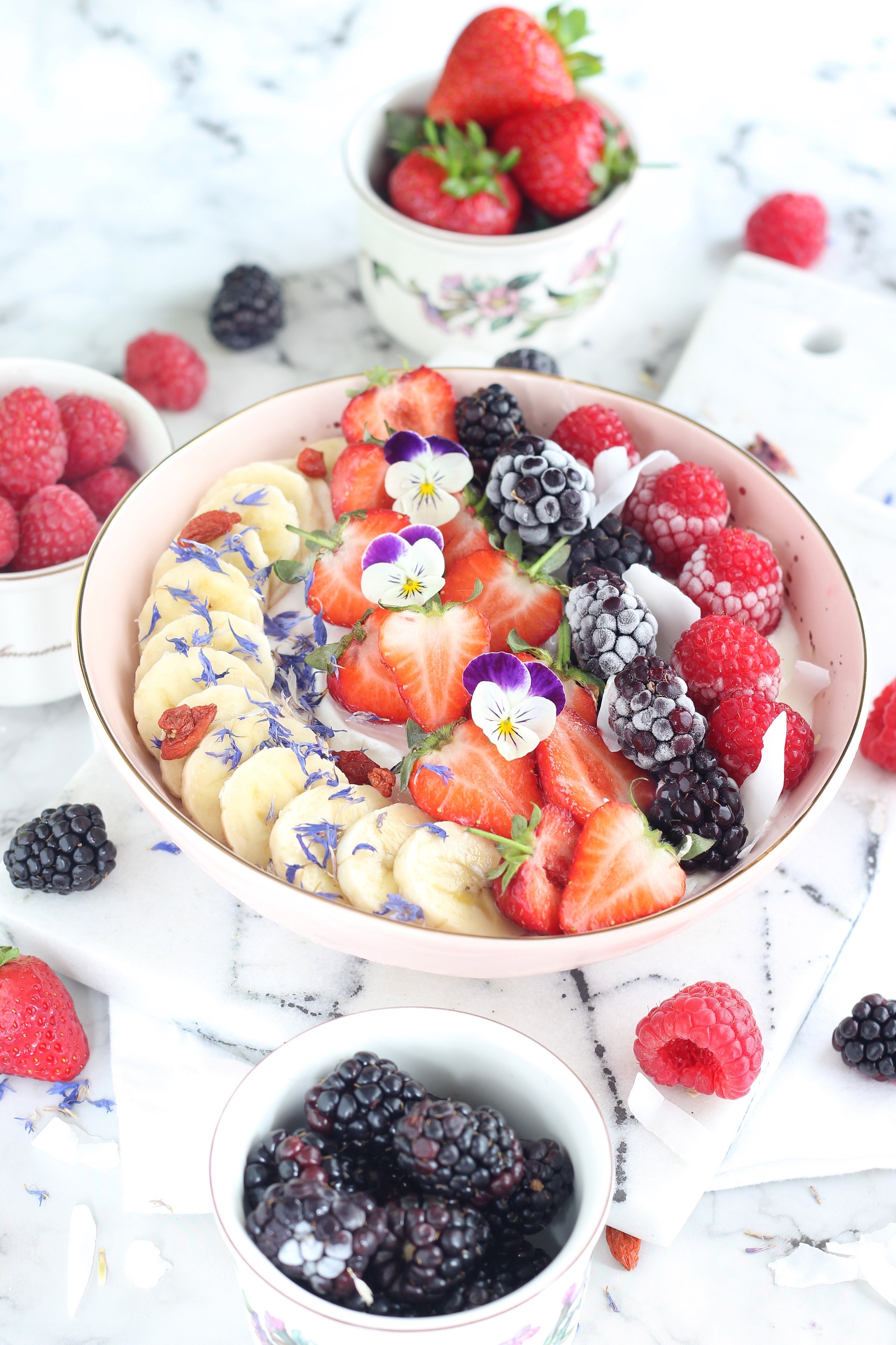 My Foodie Days Breakfast bowl con yogurt greco e frutta fresca